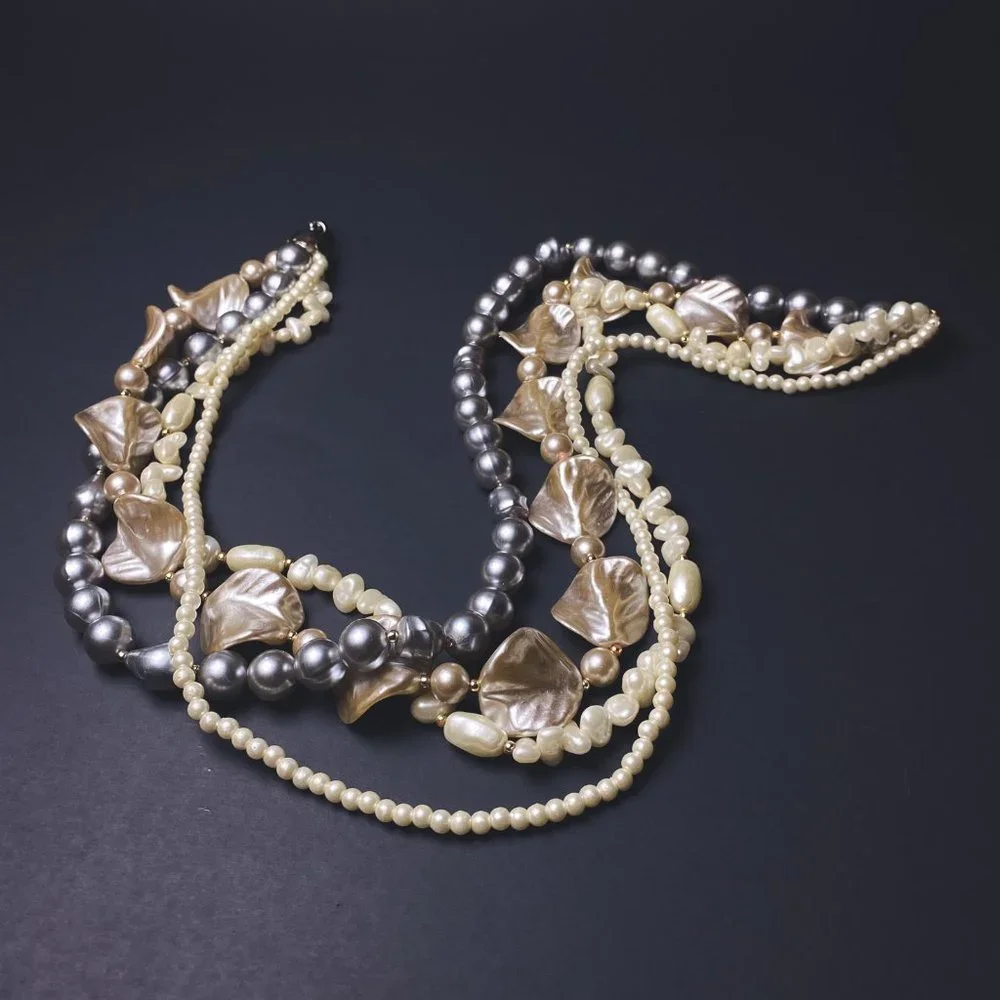 Vintage White Grey Mixed Faux Pearl Chunky Beaded Mutli Strand Collar Necklace - Picture 4 of 12